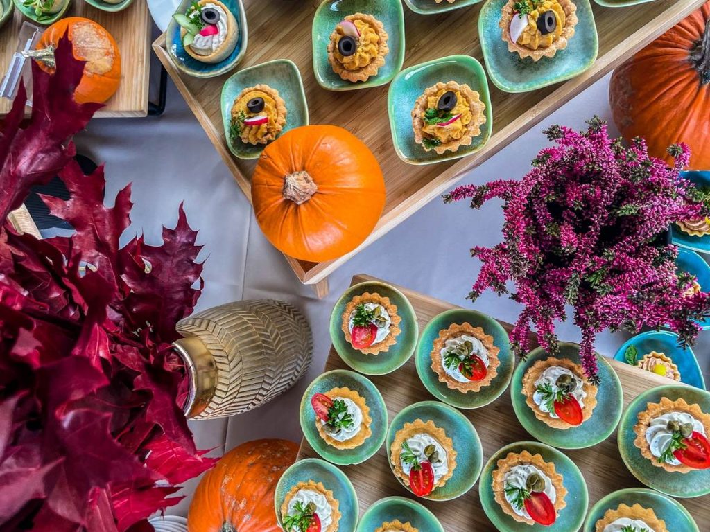 Catering na nadanie imion salom wykładowym